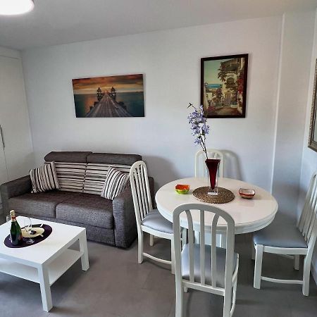 Benalbeach Playa - Estudio En Benalmádena Exteriör bild